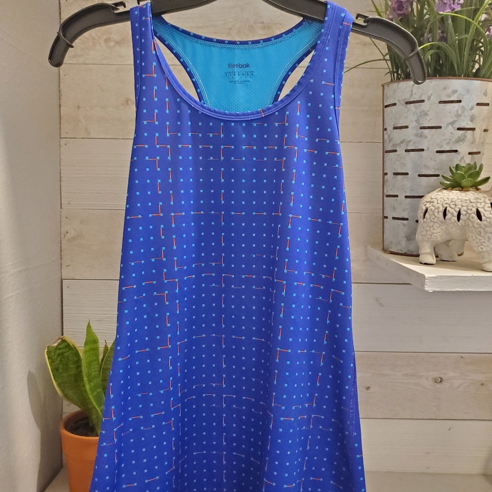 Reebok‎ Active Wear Tank Top Women's Size Small Gym Running Tank